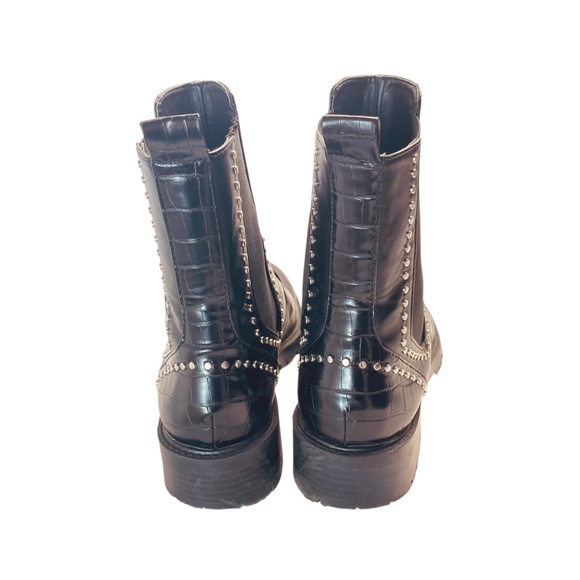 ZARA Studded Combat Moto Ankle Boots Black Slip On Faux Leather  EU39/US 8-8.5 - Picture 3 of 9